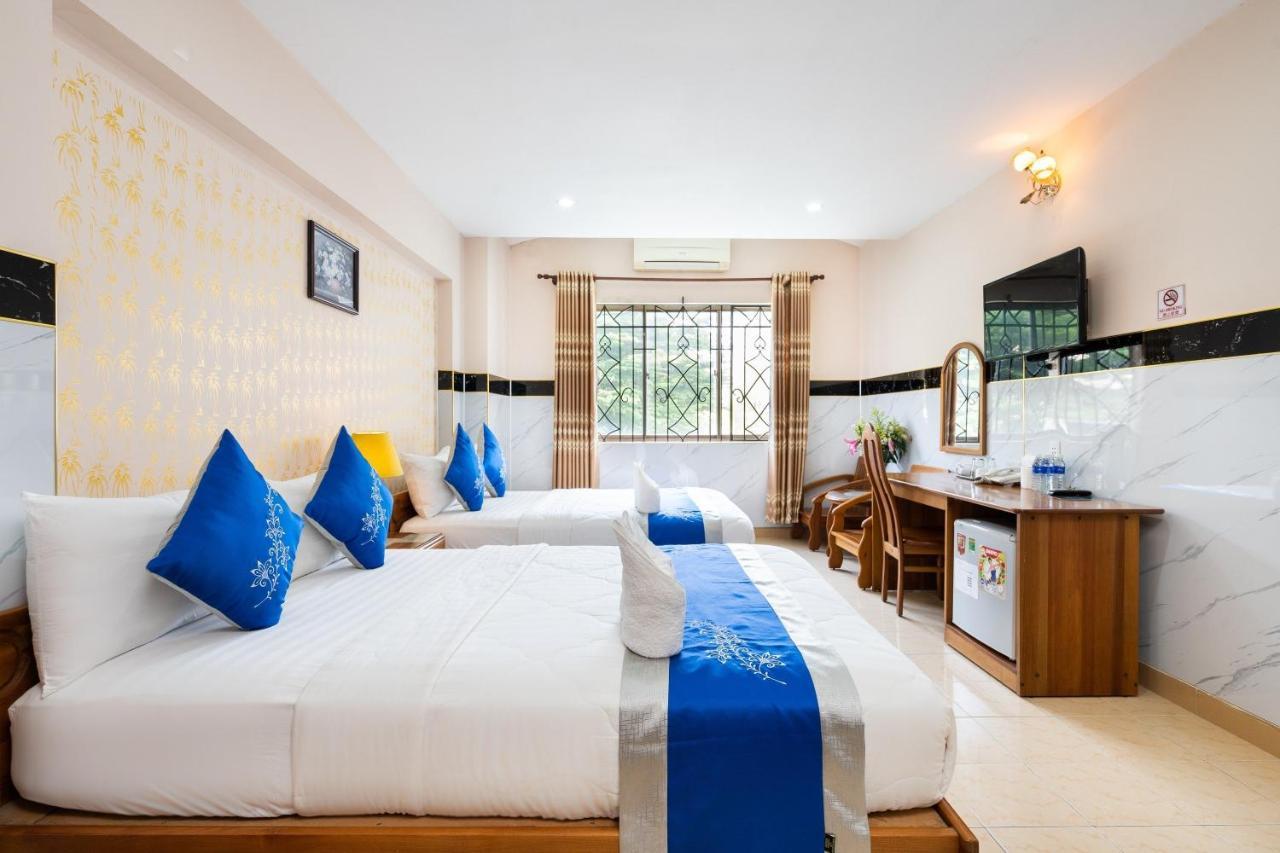 Khach San Hong Phat Hô Chi Minh-Ville Extérieur photo